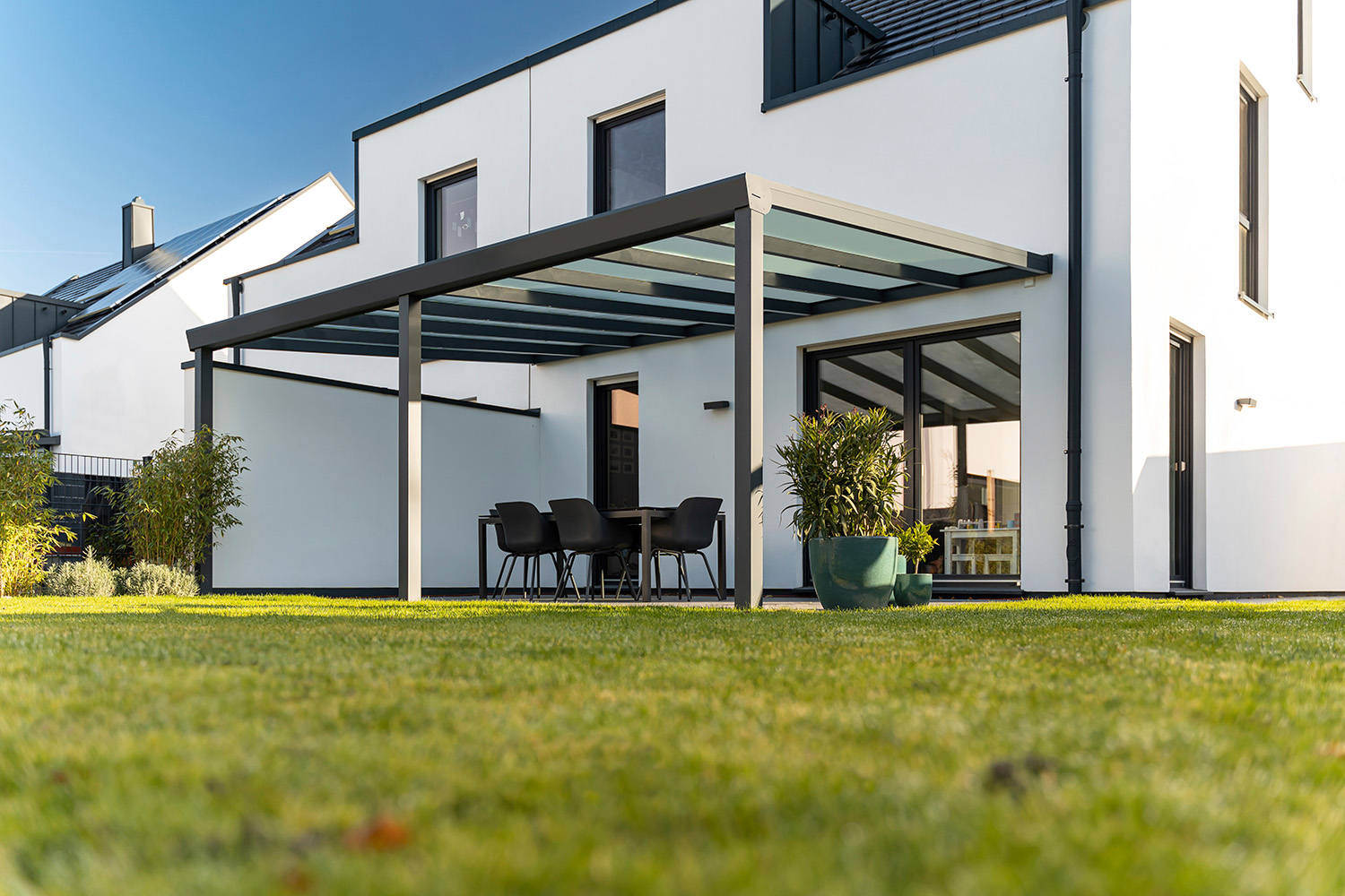 Aluminium Terrassenüberdachung nach Maß Produkt Bild
